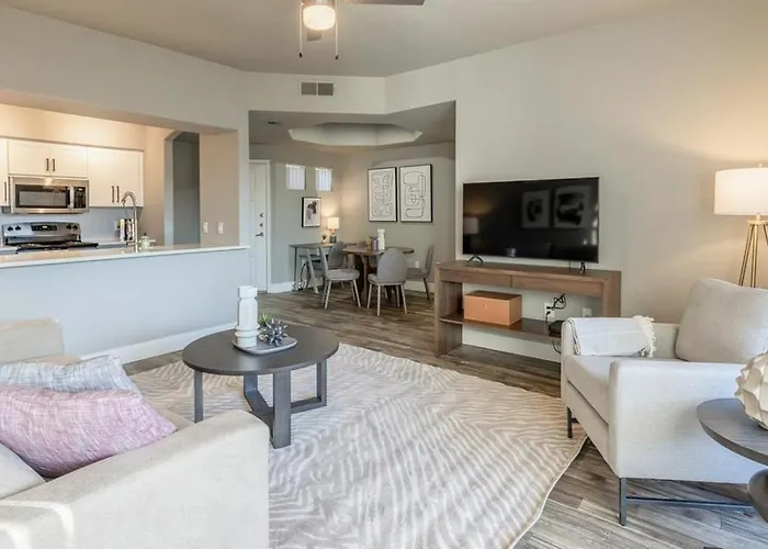 Apartment Landing - Modern With Amazing Amenities *